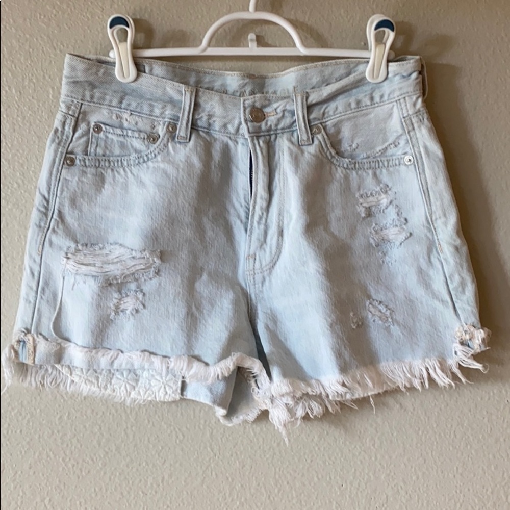 Cutoff american eagle shorts